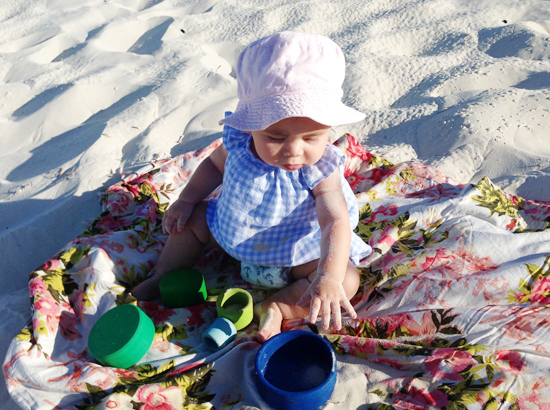 hanging-out-at-the-beach-by-myseastory-4